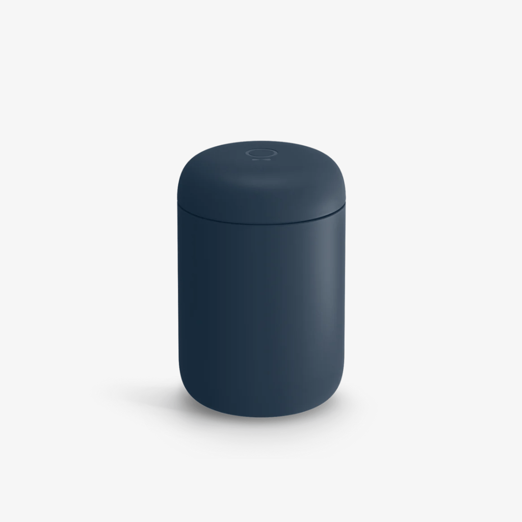Carter Wide Mug – Steinblau - Image 1