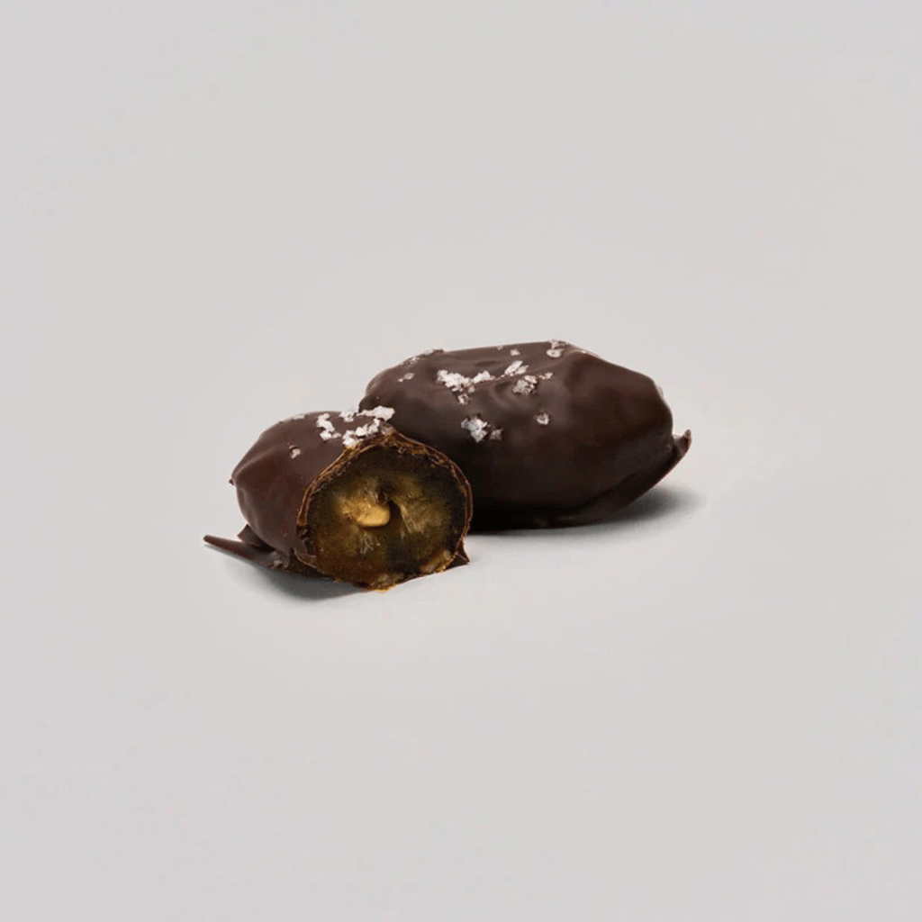 12er-Dattelbox (Medjool-Datteln mit Schokoladenüberzug und Nüssen gefüllt) - Image 3